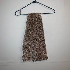 Women’s scarf